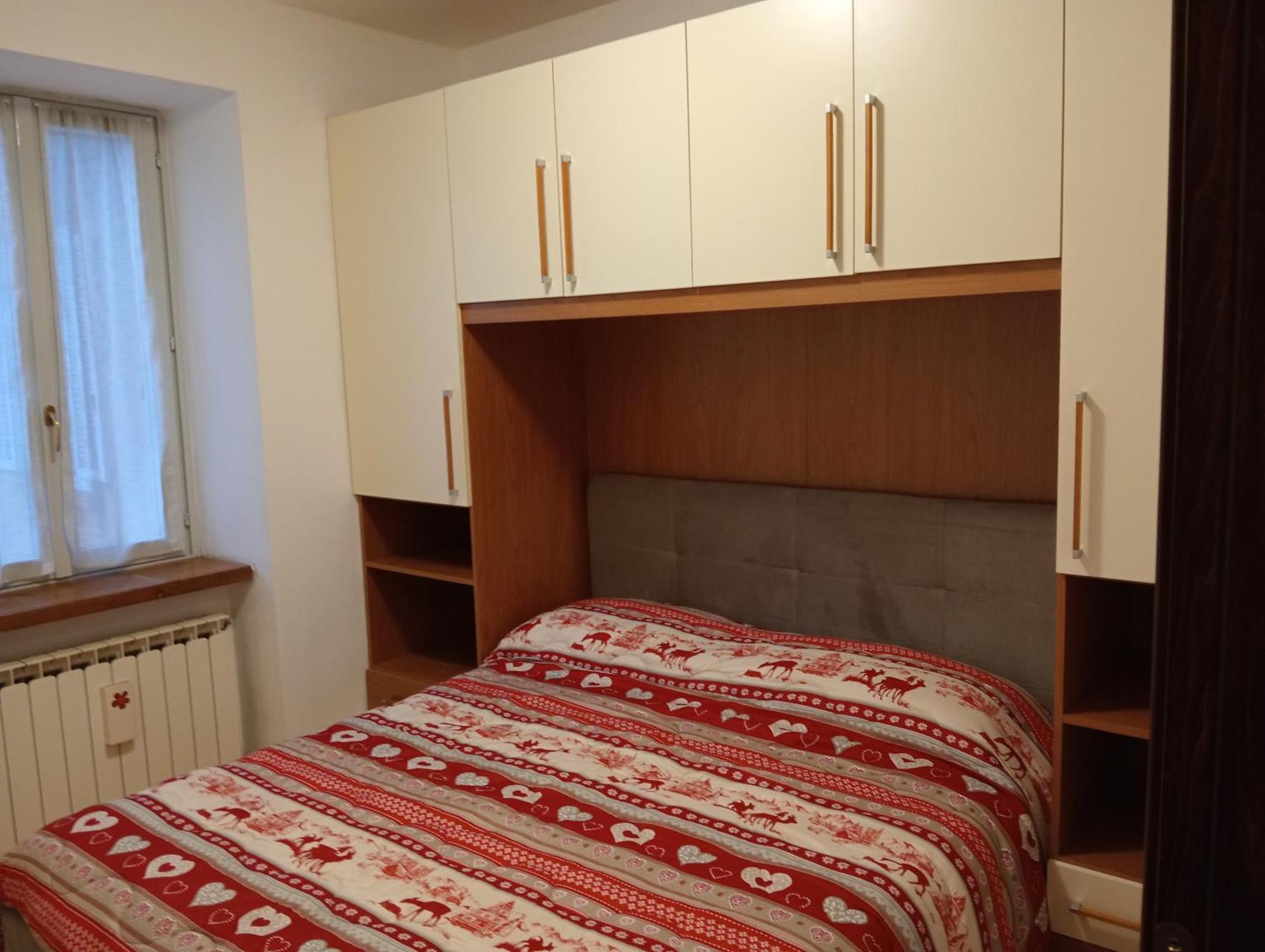 Mansarda Monte Bianco Apartment La Salle Phòng bức ảnh