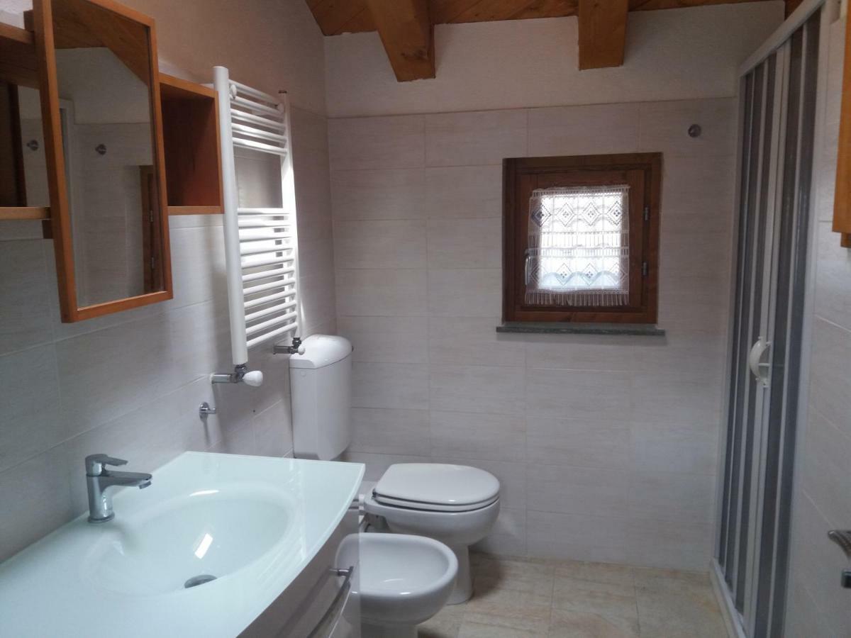 Mansarda Monte Bianco Apartment La Salle Ngoại thất bức ảnh